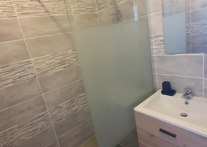 Jolie T3 Avec Terrasse Appartement *