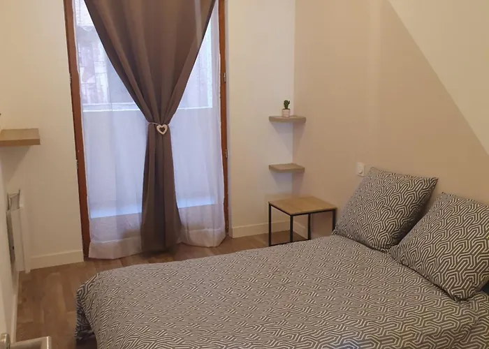 Jolie T3 Avec Terrasse * Carcassonne